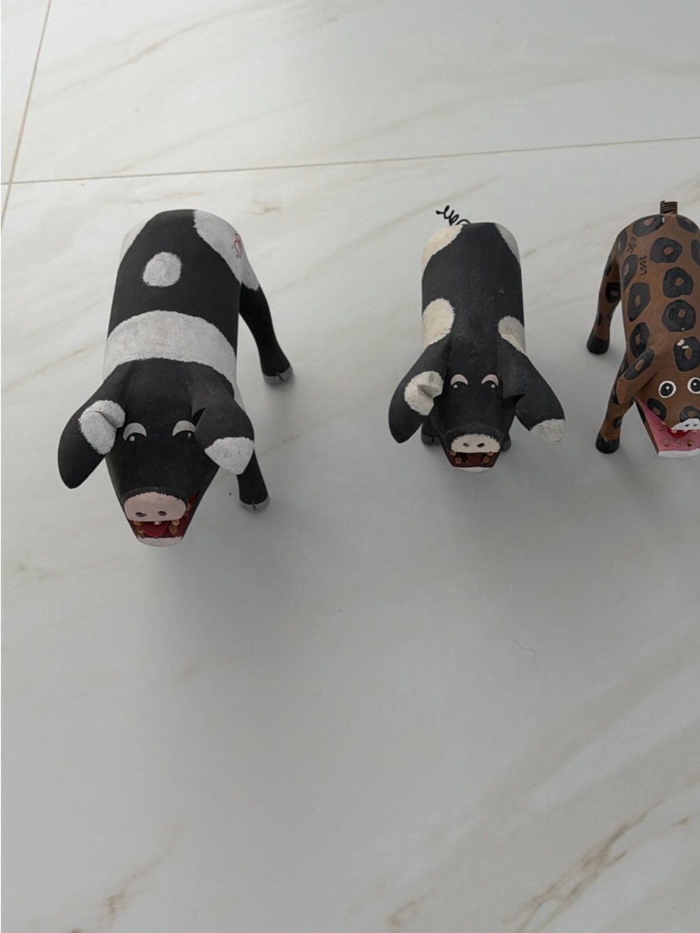 Handcrafted Black and White Ceramic Pig Sculpture - Decorative Home Art